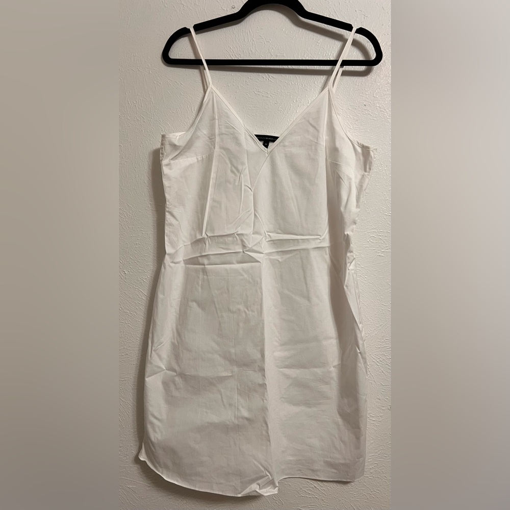 White House Black Market V-Neck spaghetti strap White dress Size 10